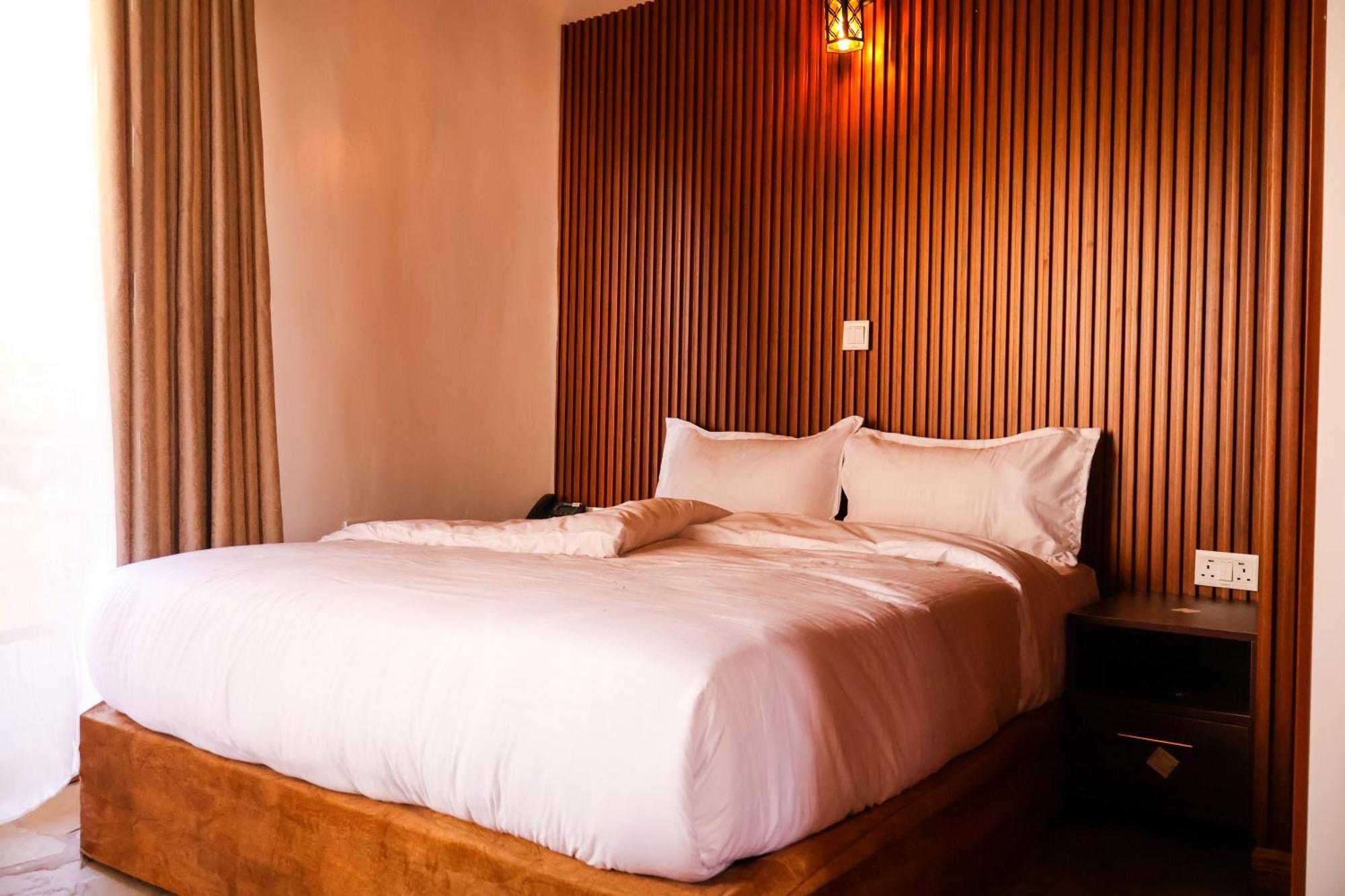 Winter Villa Resort & Spa Limited Embu 外观 照片