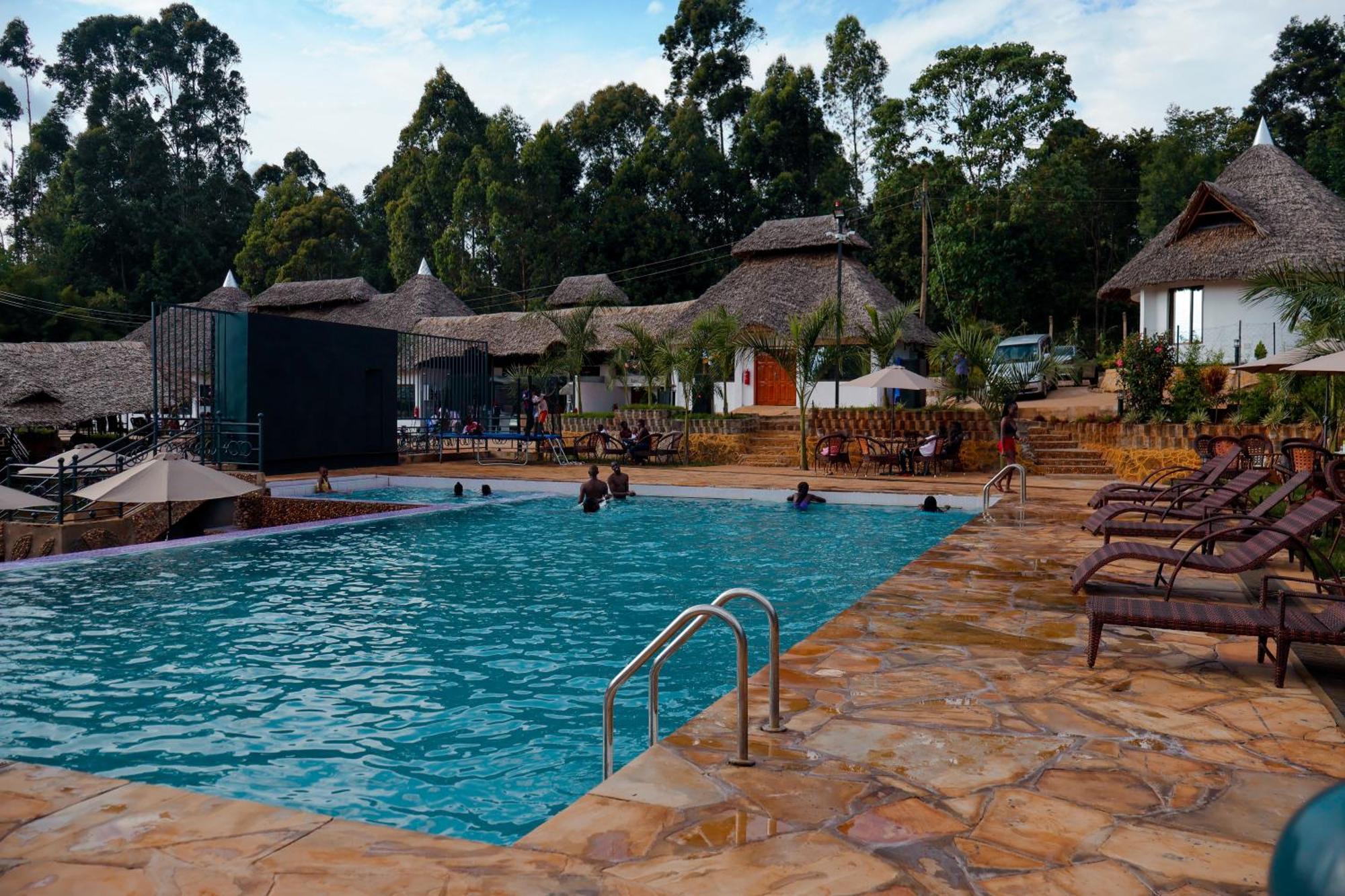 Winter Villa Resort & Spa Limited Embu 外观 照片