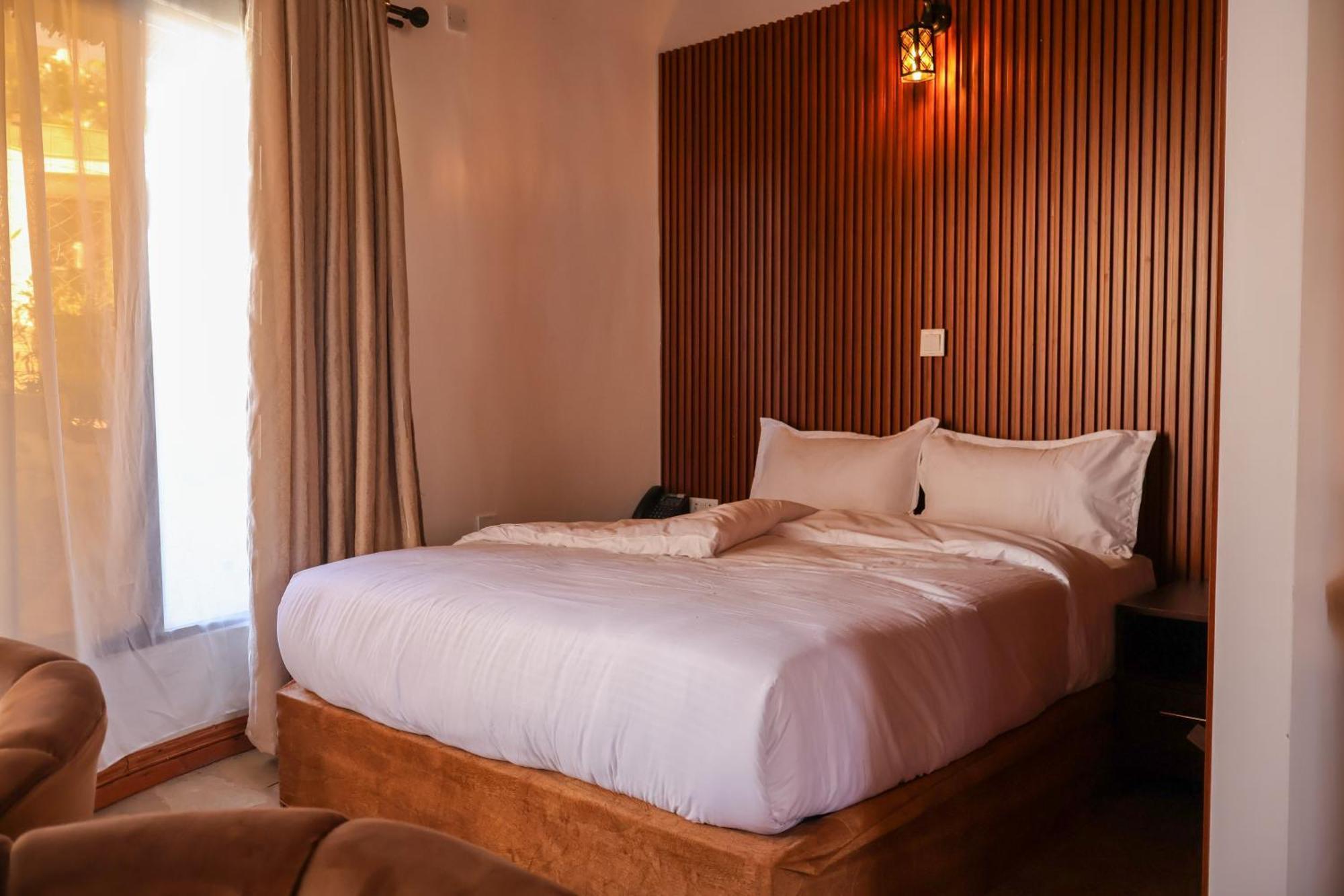 Winter Villa Resort & Spa Limited Embu 外观 照片